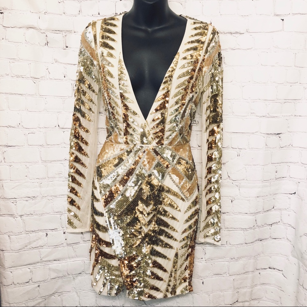 CCO MISSGUIDED EMBELLISHED SEQUIN WRAP MINI DRESS - Picture 1 of 8